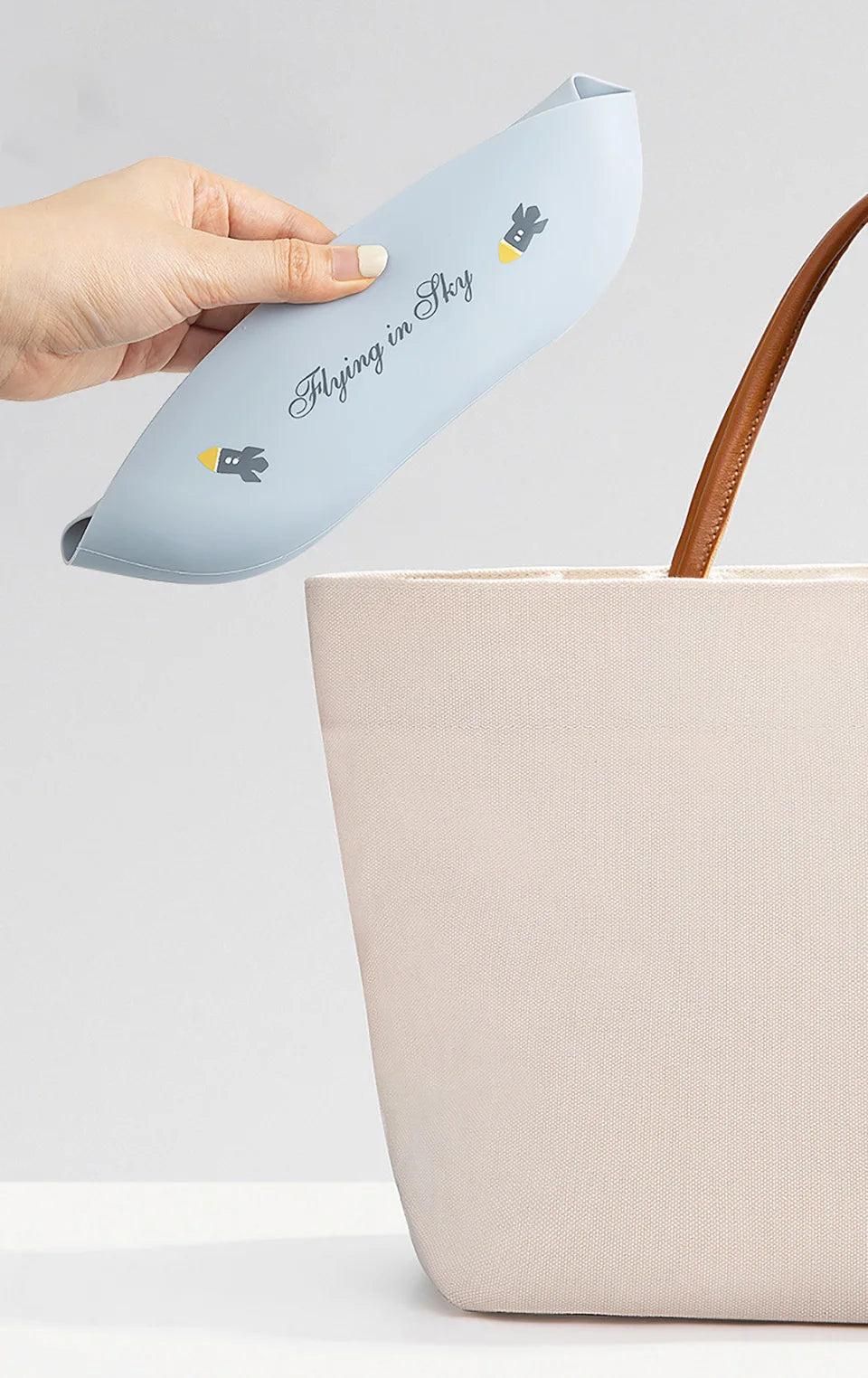 Waterproof Silicone Baby Bib – Soft, Adjustable & Cute Cartoon Design